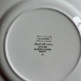 4 flat plates Digoin model Larmor