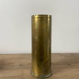 Vase en laiton ancien