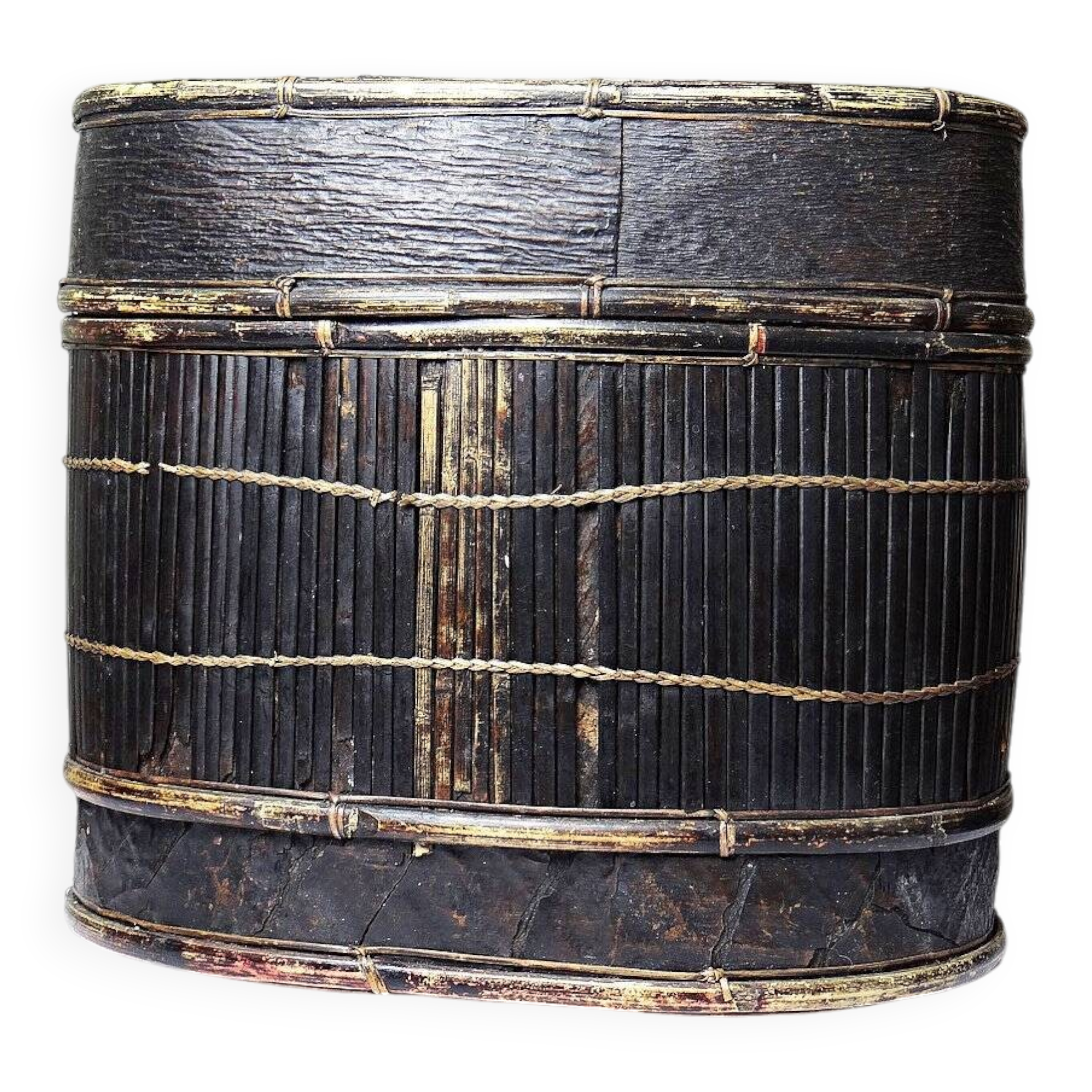 "Tampung" box, bamboo and leaf Indonesia, Lombok early 20th century