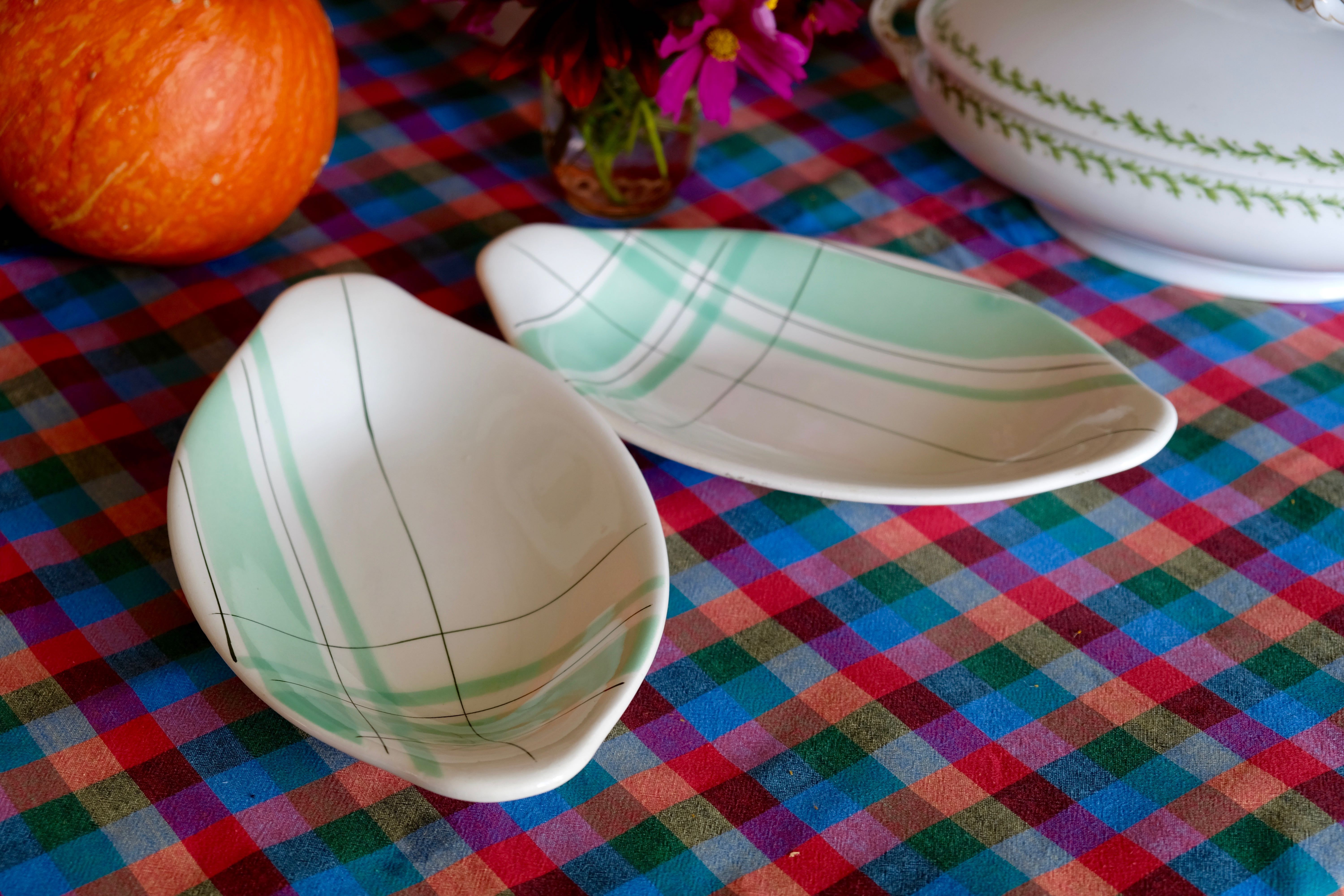 Ravier Salins Montreal almond green1950