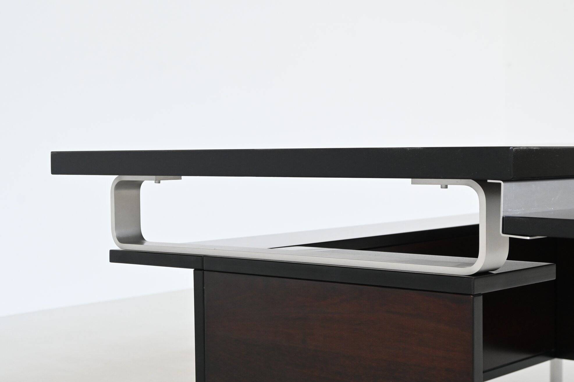 Abbondinterni executive corner desk in Mahogany Italy 1970