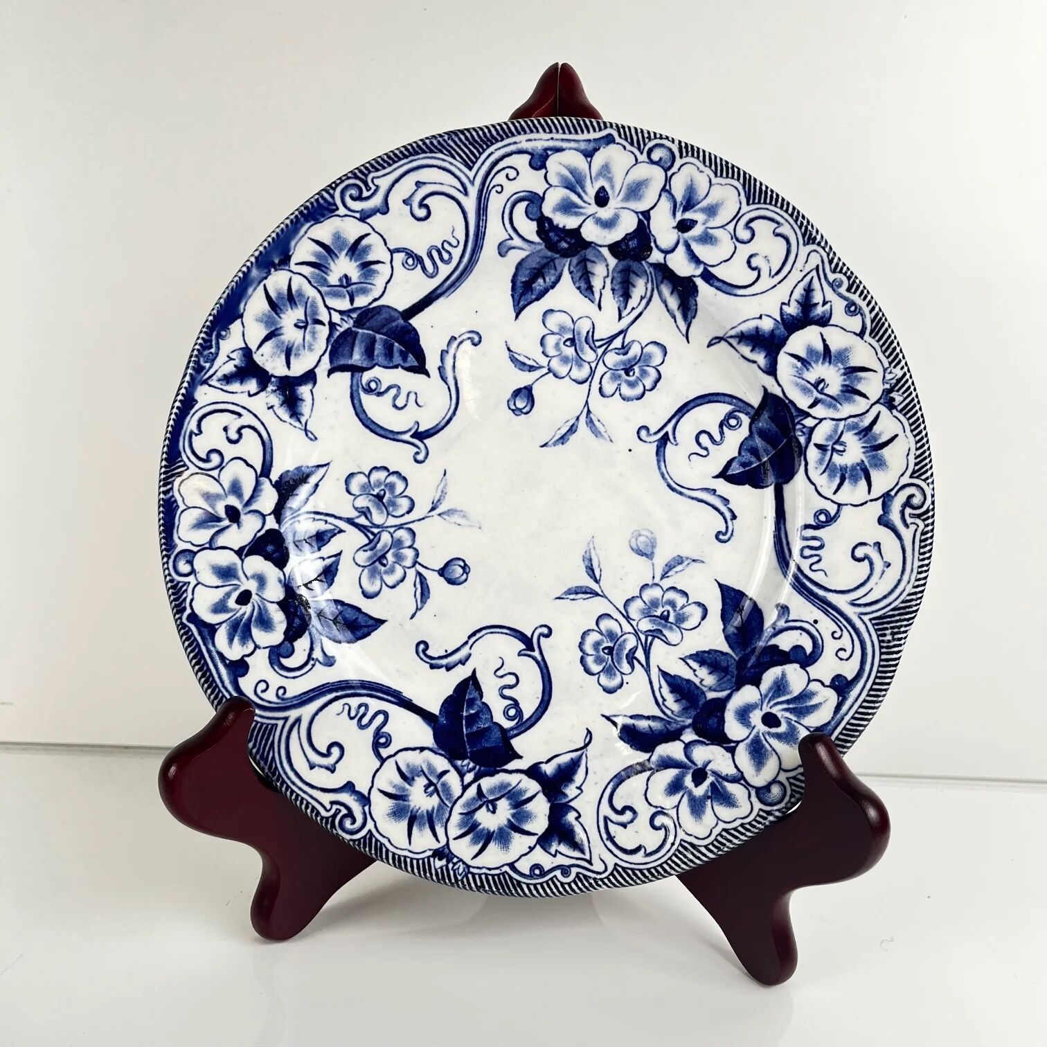 Set of 6 dessert plates in ironstone "Flora" – Creil et Montereau, 19th century, blue