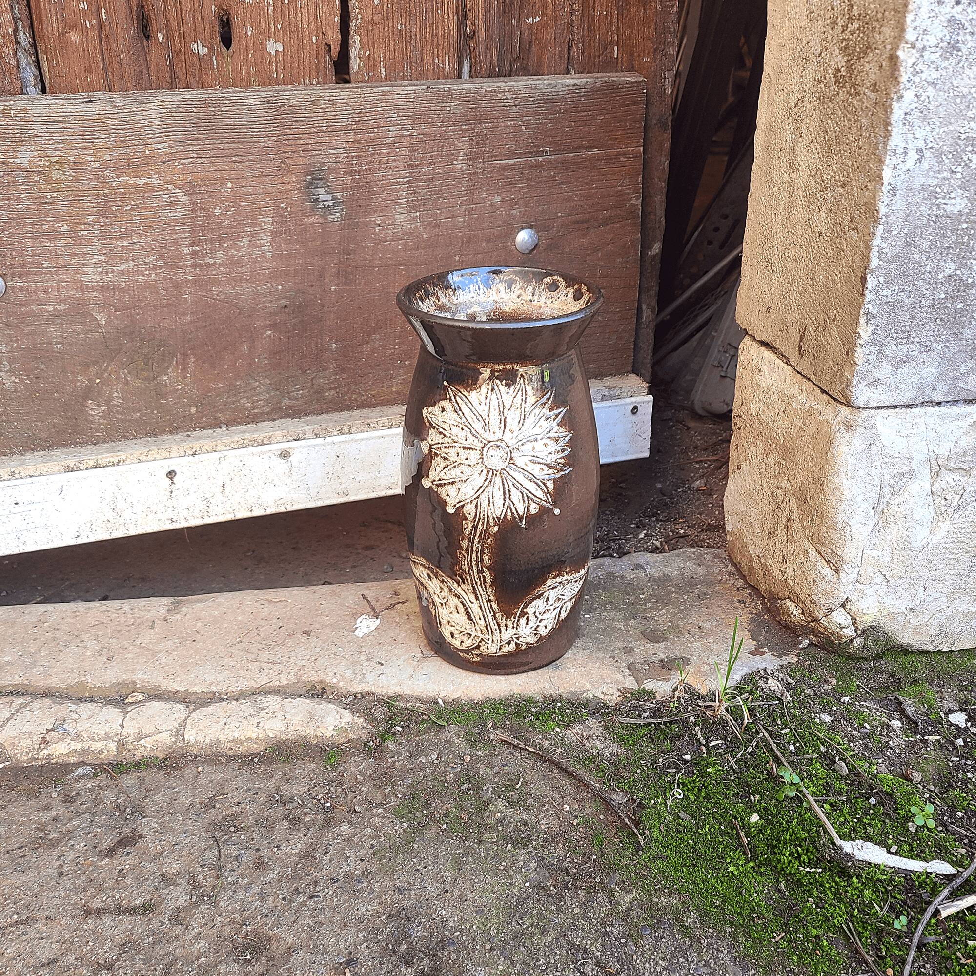 Lava vase floral decoration signed