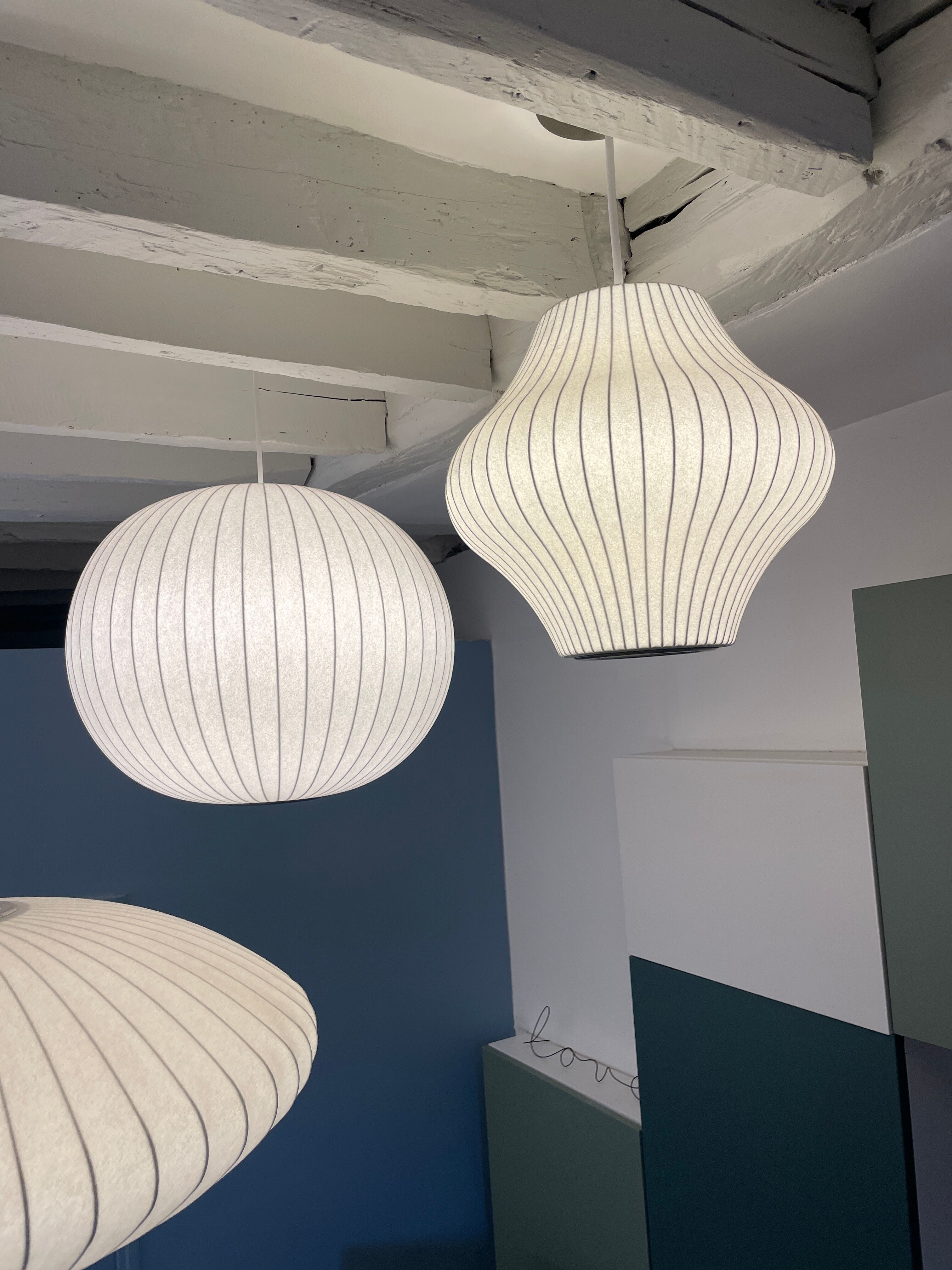 Light suspensions Design George Nelson - Pear