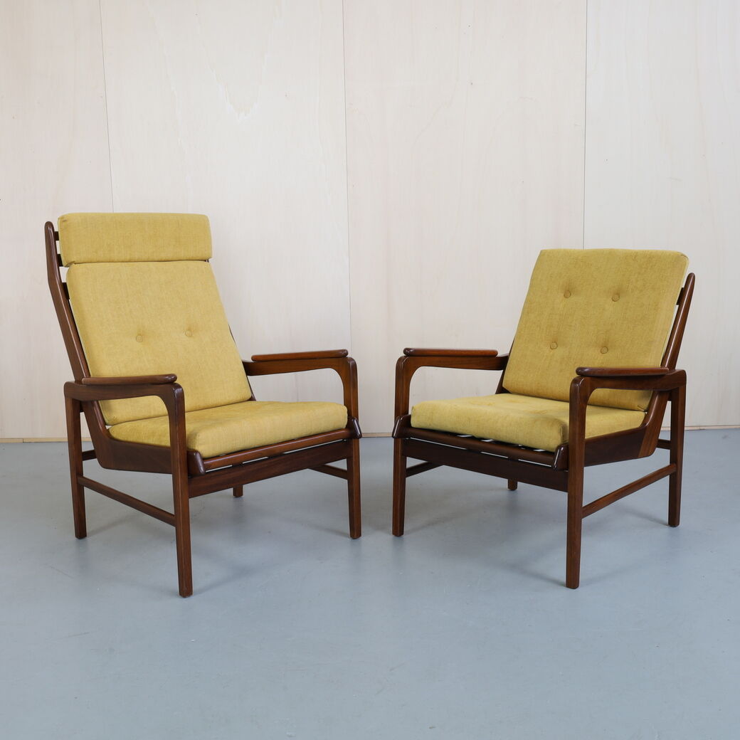 Pair of Teak Lounge Chairs, 1960s