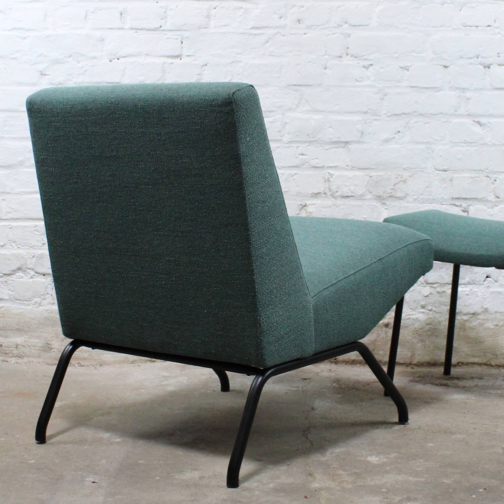 "Visitor" model armchair and ottoman by Pierre Guariche for Meurop