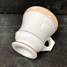 Old porcelain burns