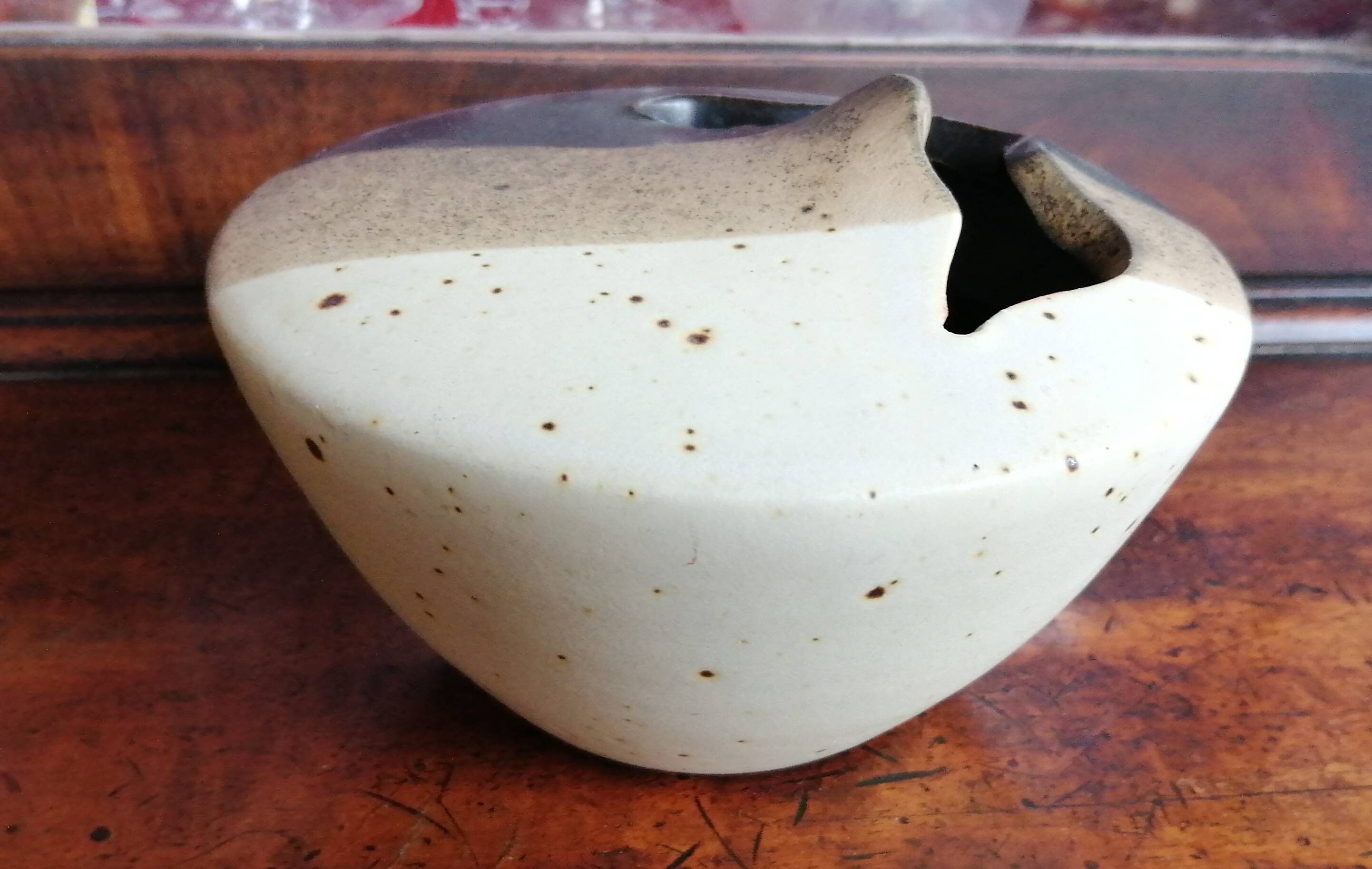 Vase flower frog, stoneware Puisaye signed Jean Cacheleux, 80's design