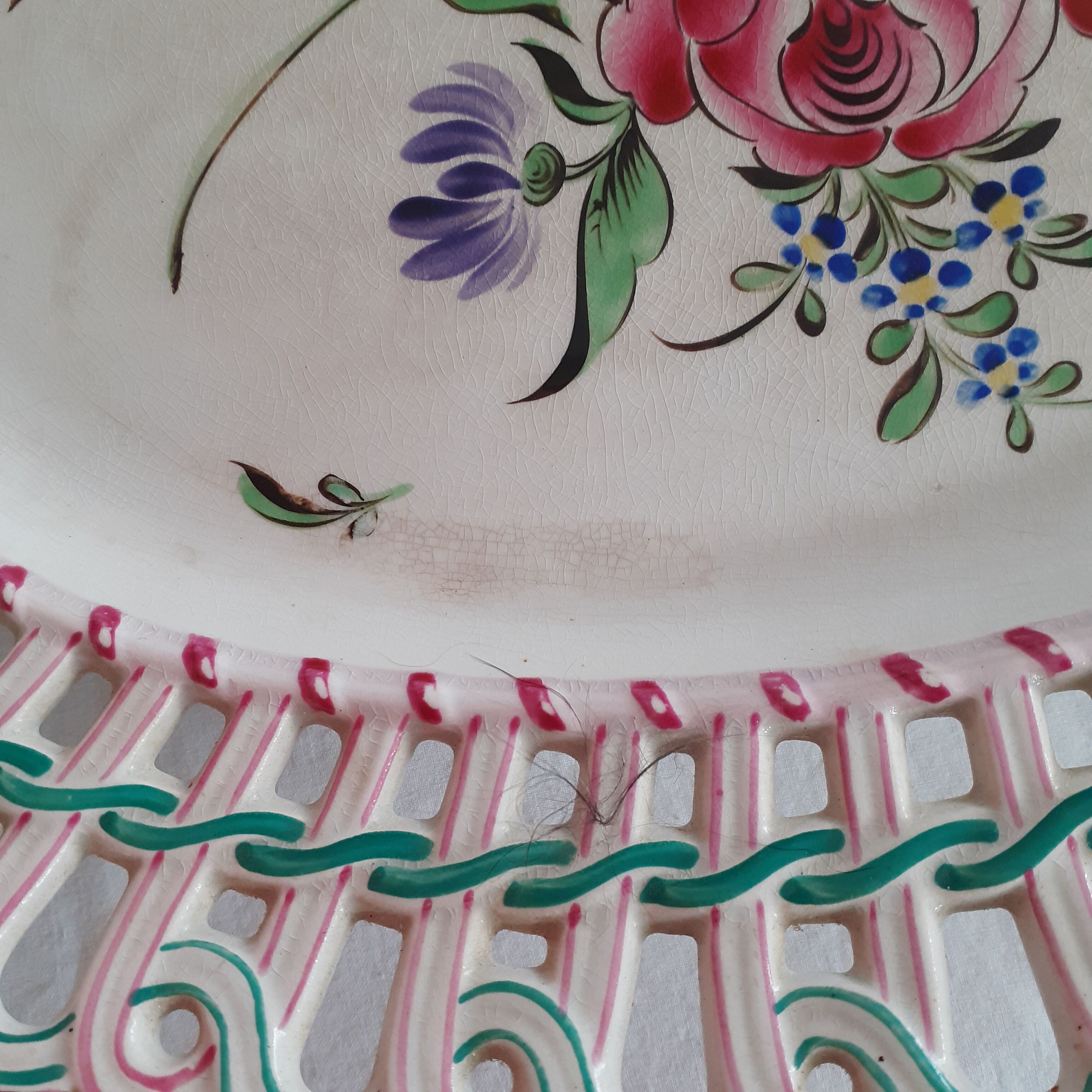 Set of earthenware Lunéville: small plate, oval dish + basket. Openwork edges.
