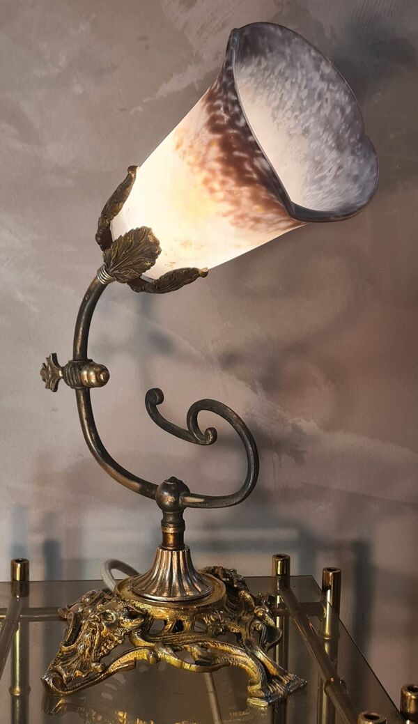 lampe  bronze style napoleon lll  4 kg 36x27 cm tulipe type muller non signé