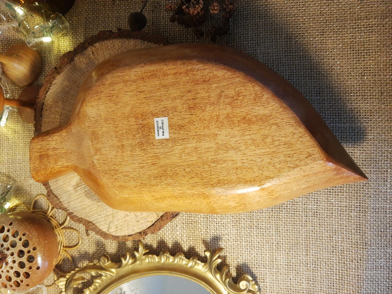 Wooden aperitif tray, leaf-shaped / empty vintage pocket