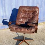 Armchair swivel vintage leather, wood and metal