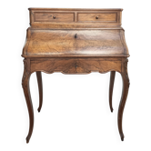 Louis XV slant desk in walnut, 19th century.