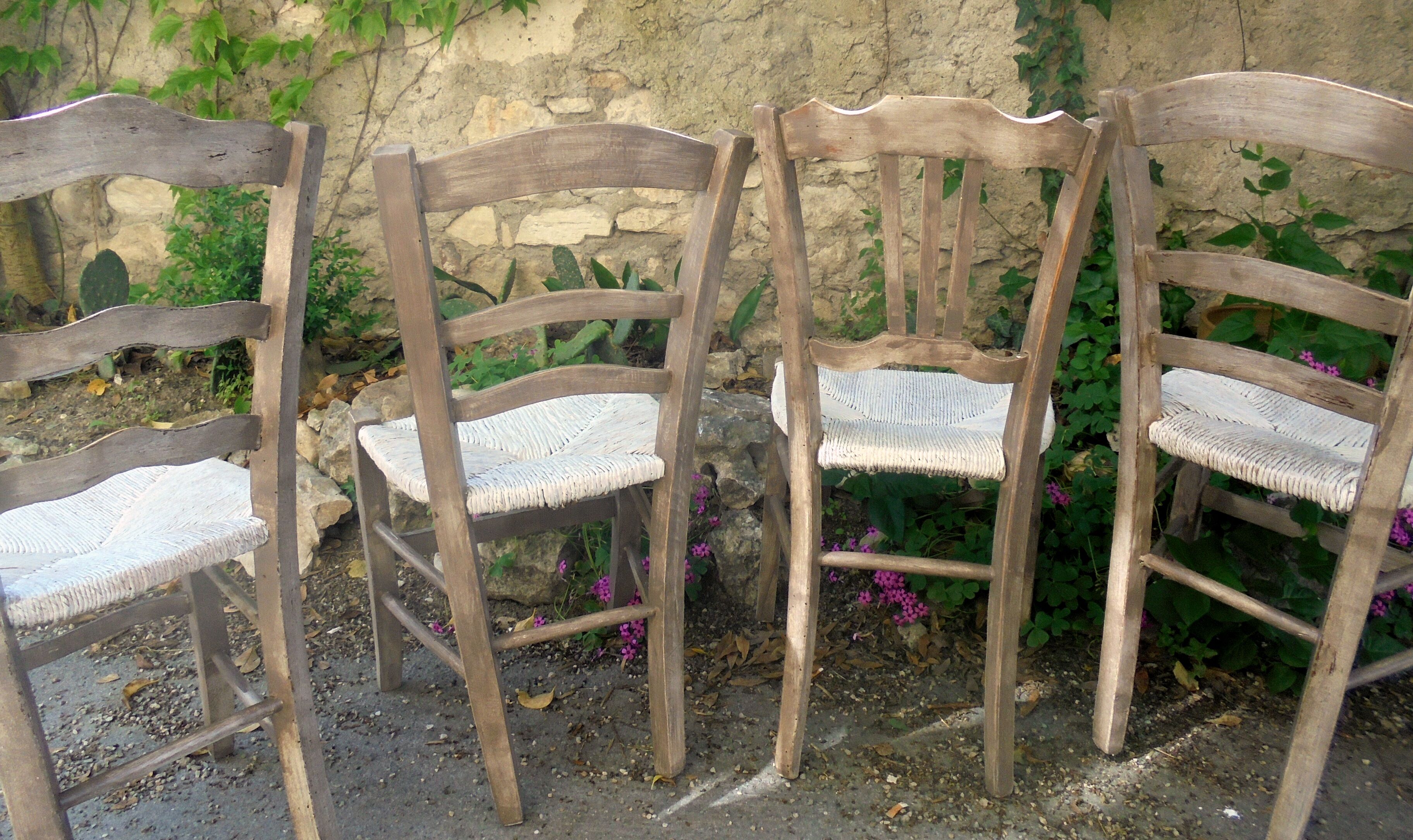 Lot 4 mulched chairs