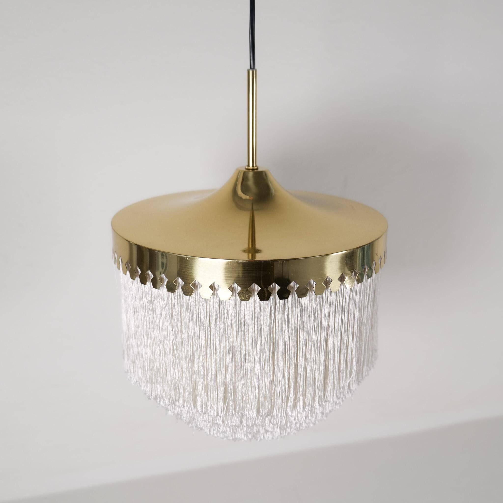 Lampe plafonnier à franges Midcentury Modern Hans-Agne Jakobsson Modèle T601, Suède