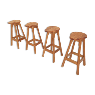 Scandinavian modern pinewood bar stools 1970's