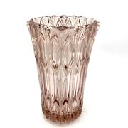 Vase en cristal rose, République tchèque, années 1950