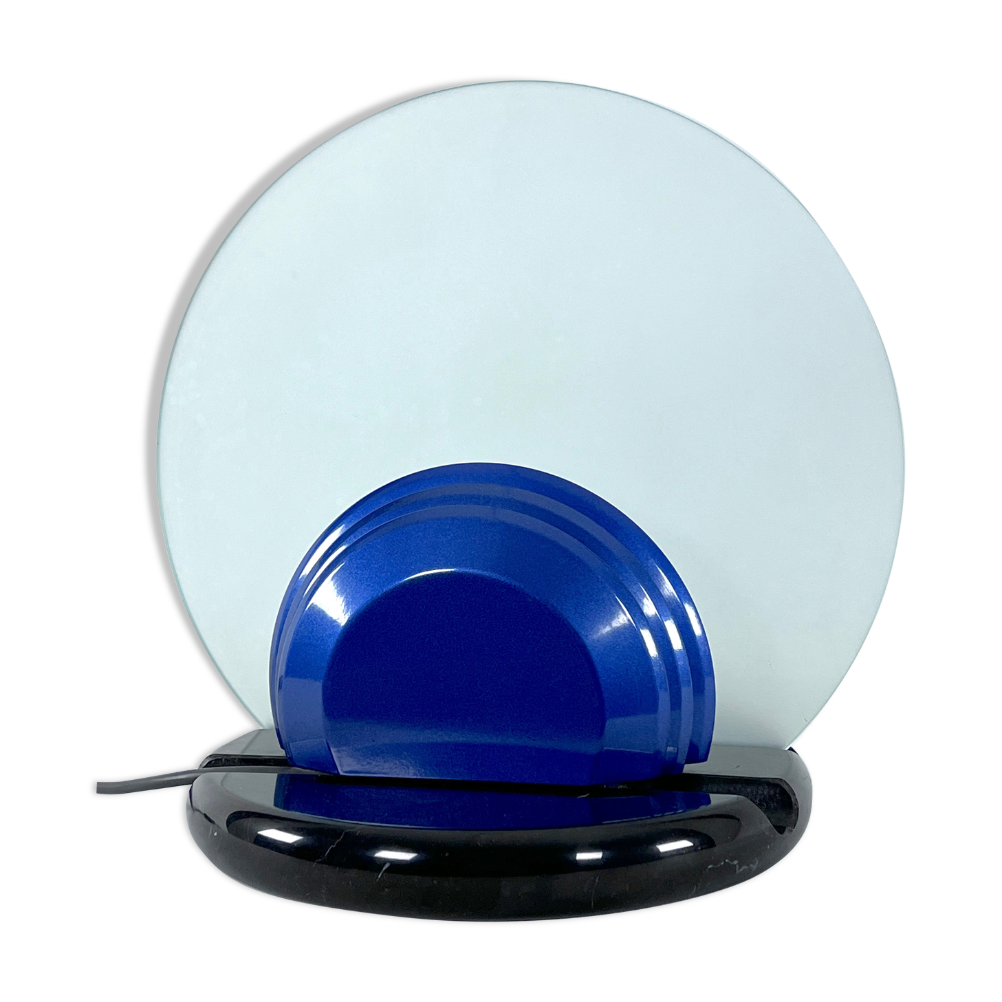 Mid-Century Gong table lamp in marble and glass by Bruno Gecchelin for Skipper. Italy 1981