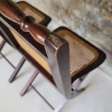 Paire de chaises pliantes cannées
