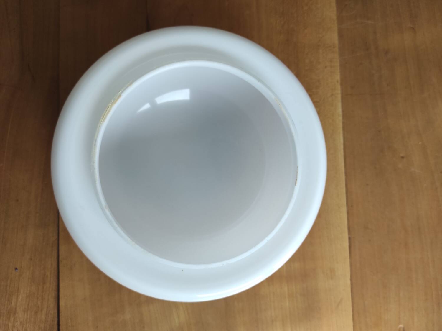 Opaline globe, diameter 20 cm