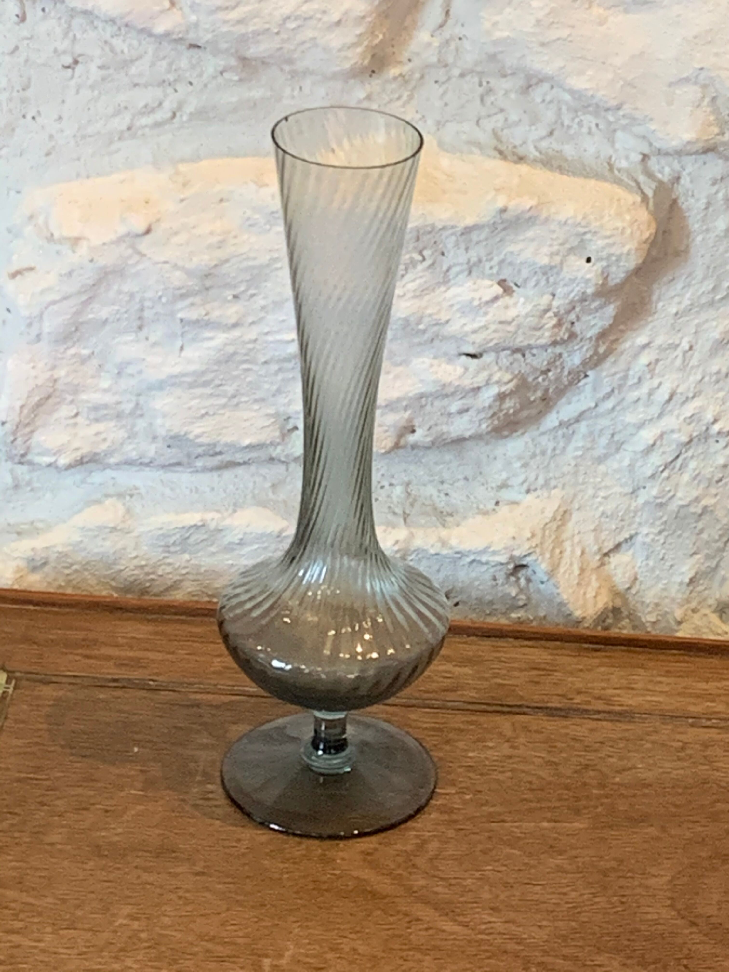 Vintage soliflore twisted glass grey vase