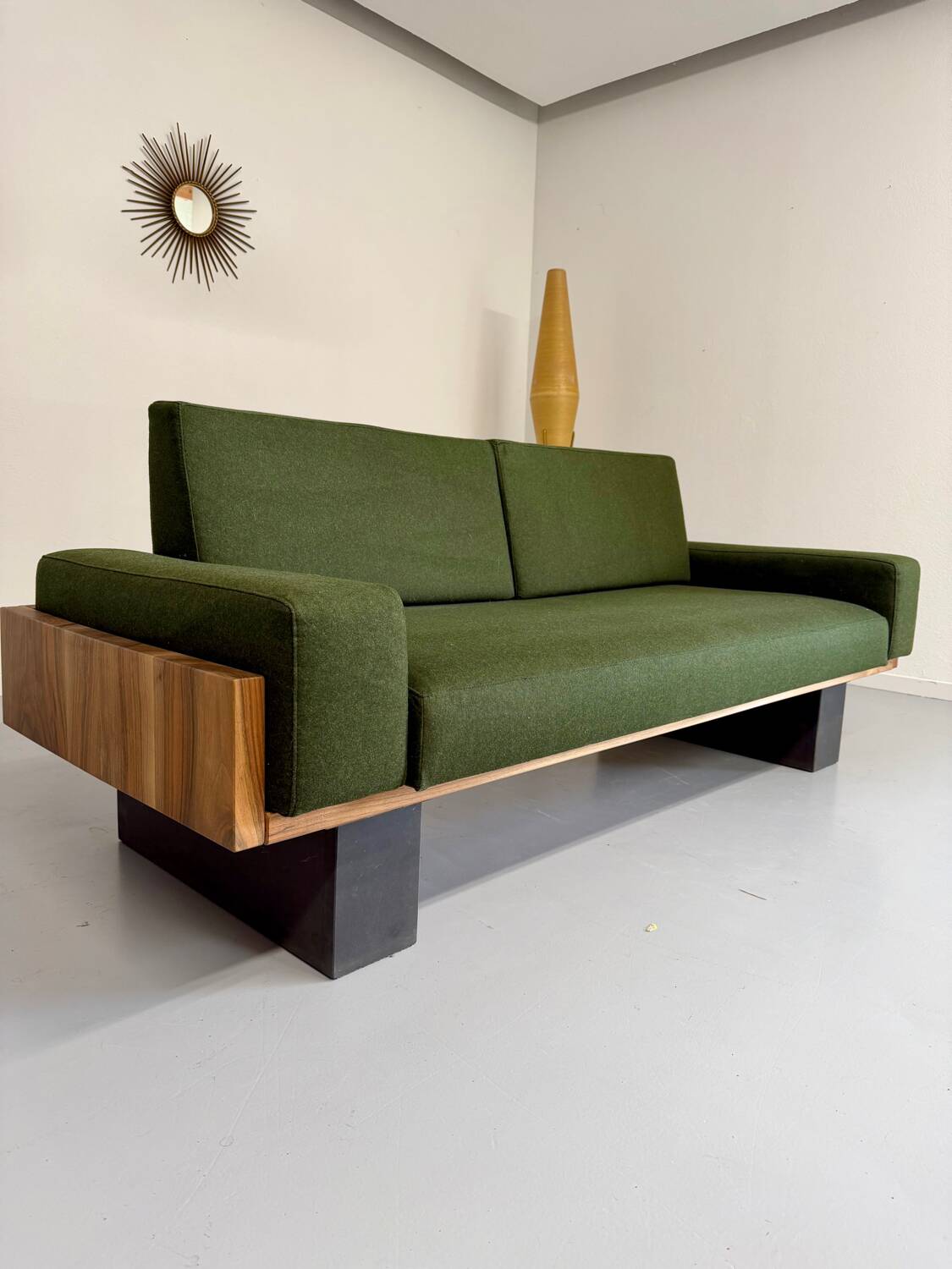 Vintage 3-seater sofa, green, solid wood, 70s/80s design
