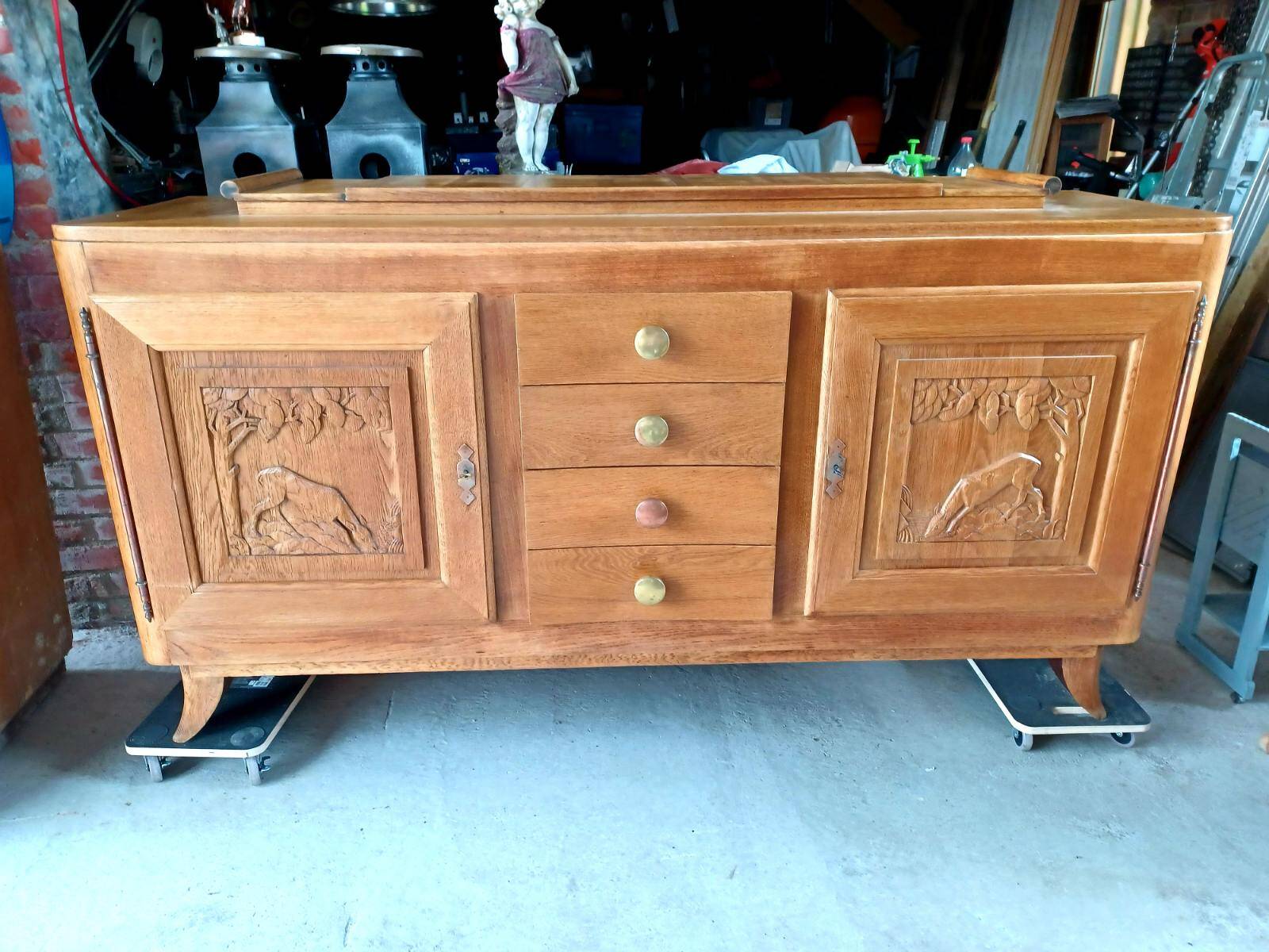 Brutalist design solid oak sideboard circa 1930-1940 - Art Deco