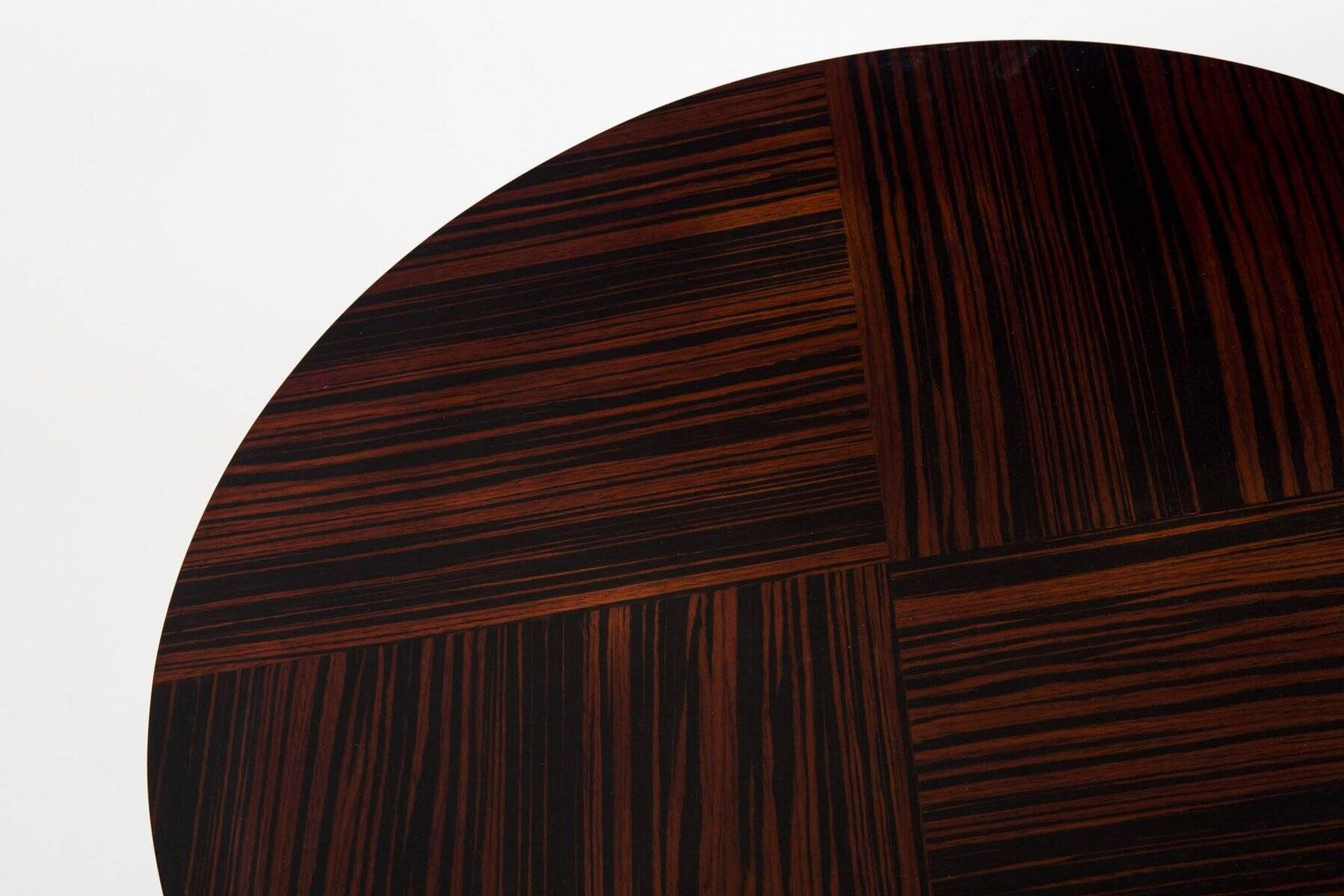 Table basse Bauhaus en chrome et Macassar de Kovona, années 1950.