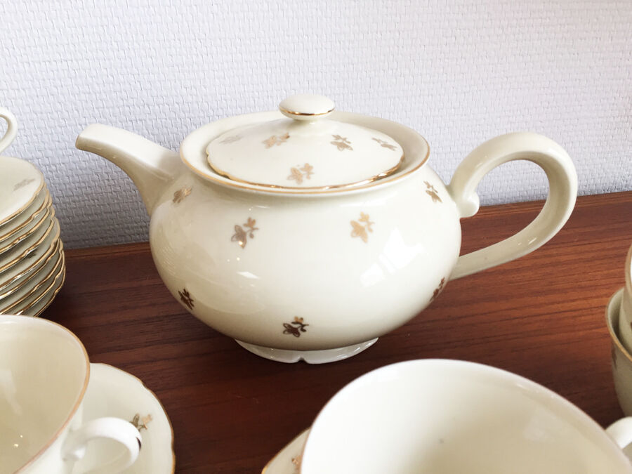 Tea service "Little Golden Flowers," 1960