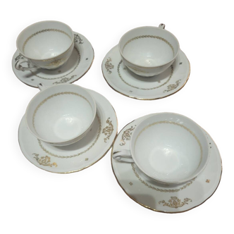 Berry porcelain cup with saucer