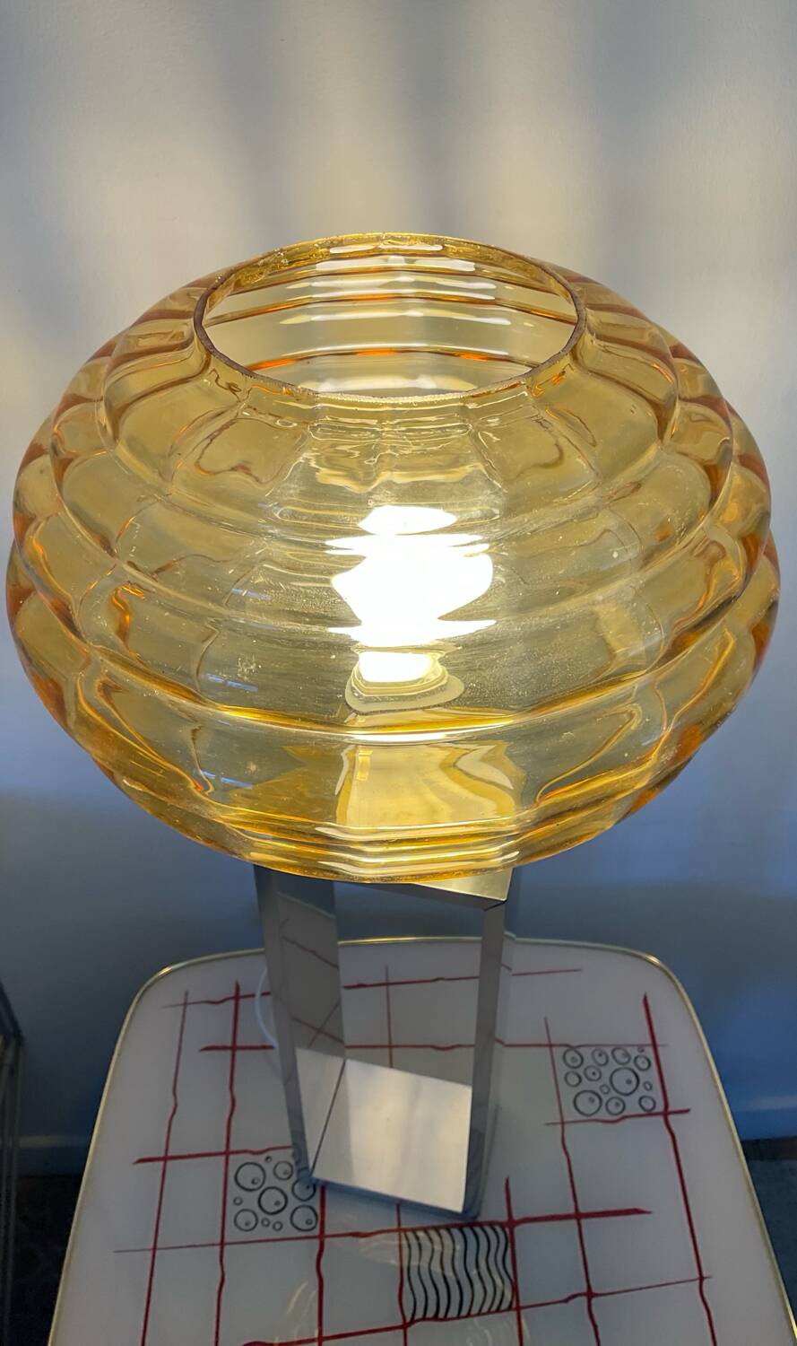 Vintage lamp in amber glass and aluminum