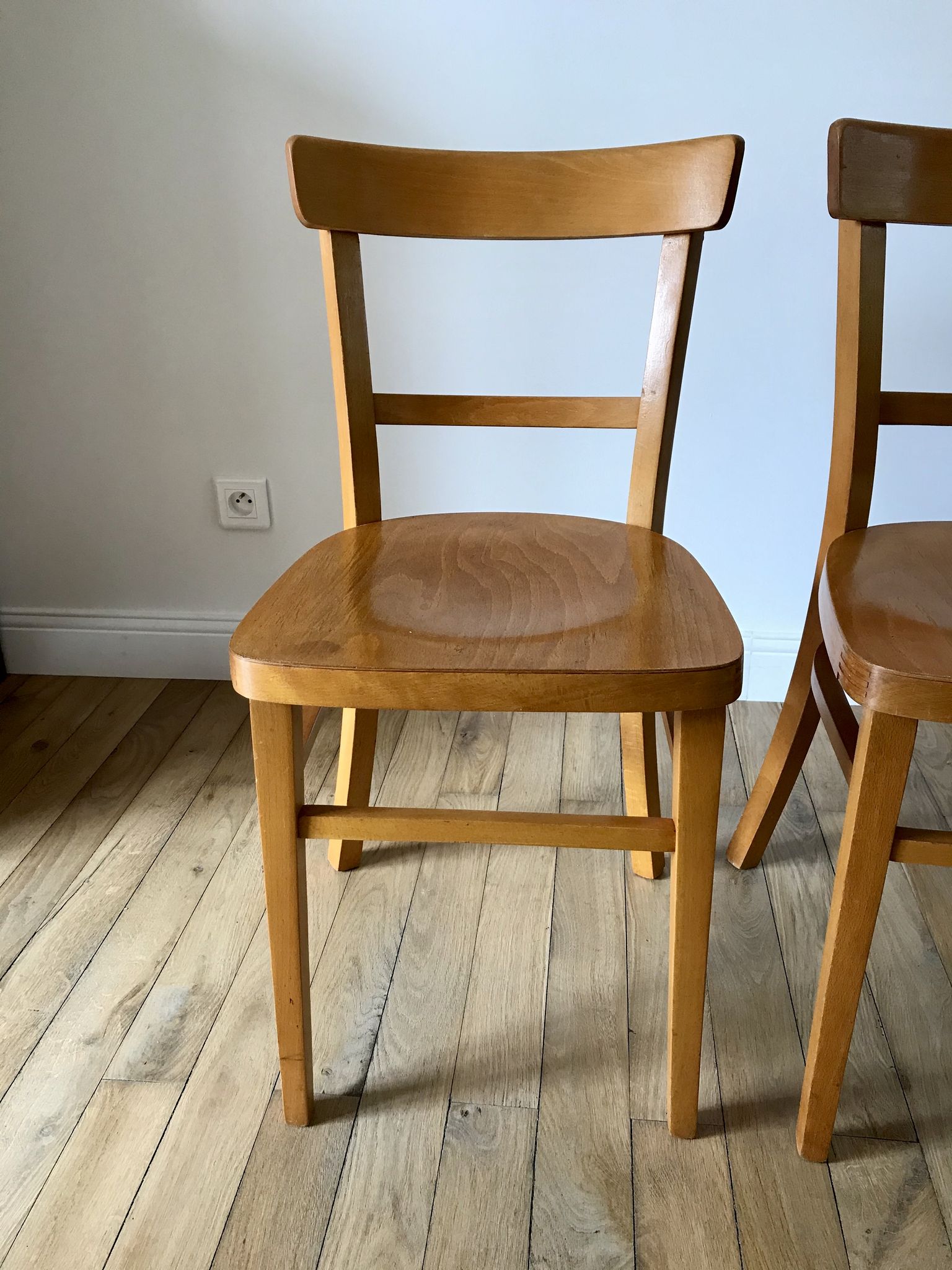 set of 4 Thonet bistro chairs in curved wood honey Mid-Century 50s