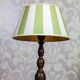 Lampe de table électrique avec abat-jour vert et blanc, années 1950