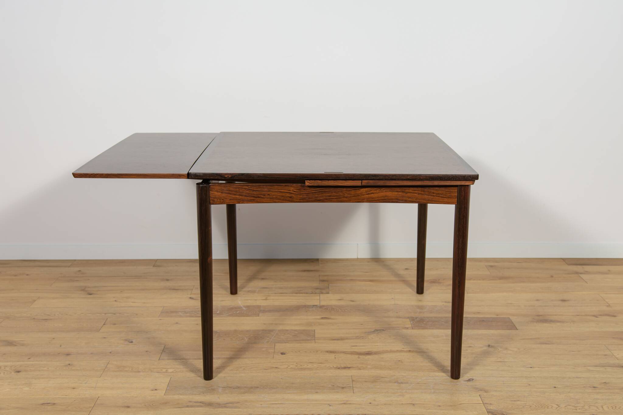 Mid-Century Danish Extendable Rosewood Dining Table, Denmark, 1960s