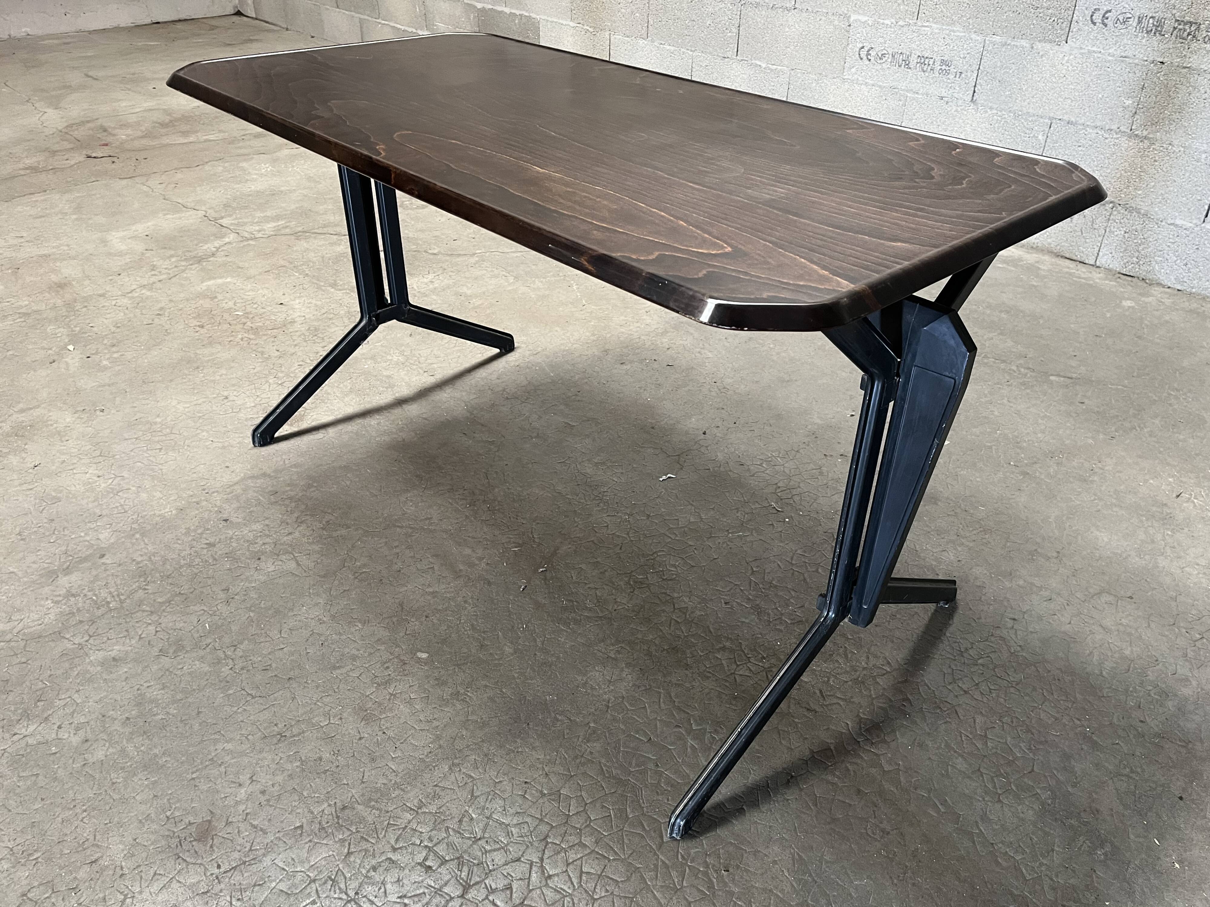 olivetti desk table design 60s