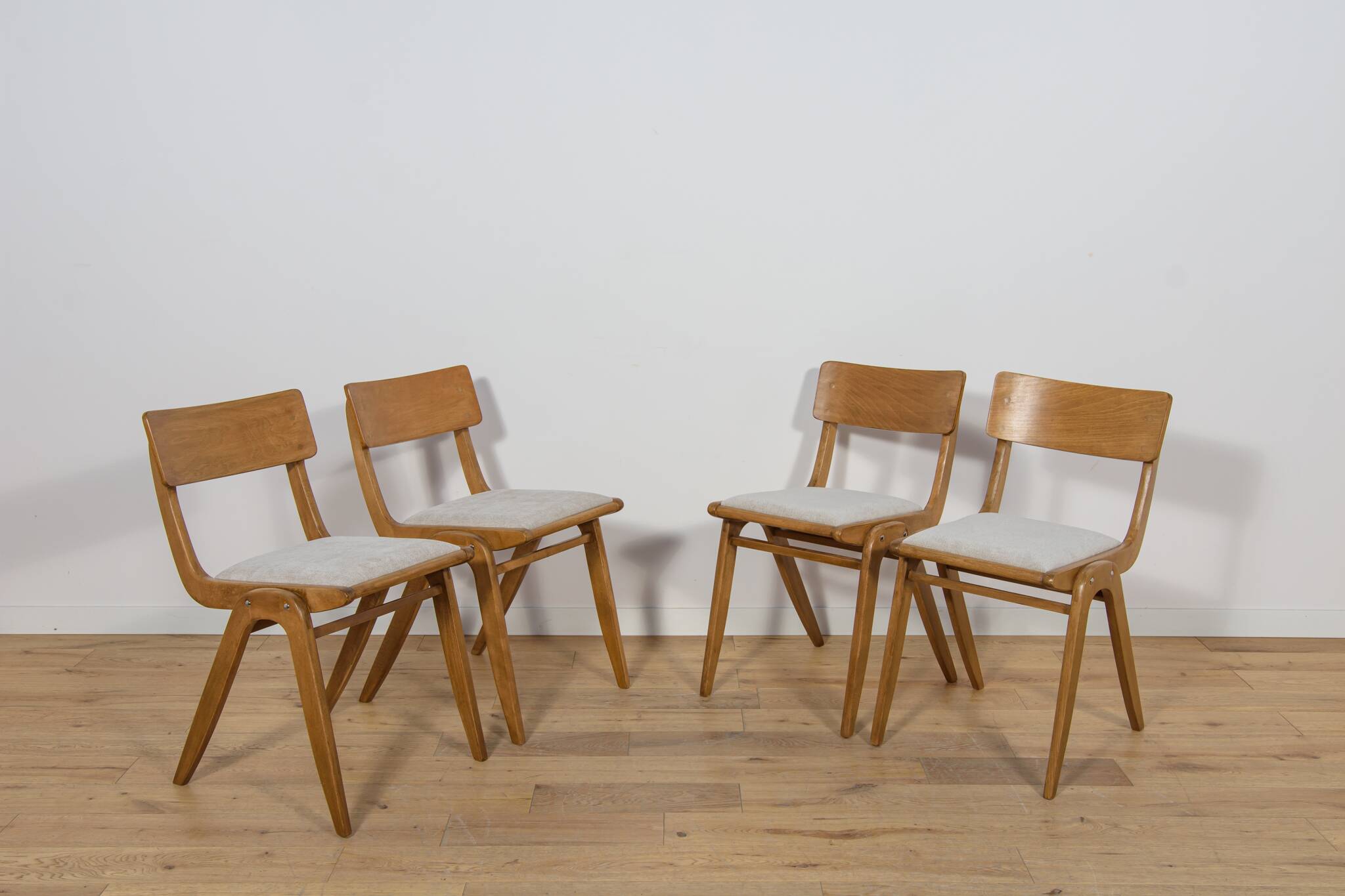 Boomerang Dining Chairs from Goscinski Furniture Factory Model 229XB.