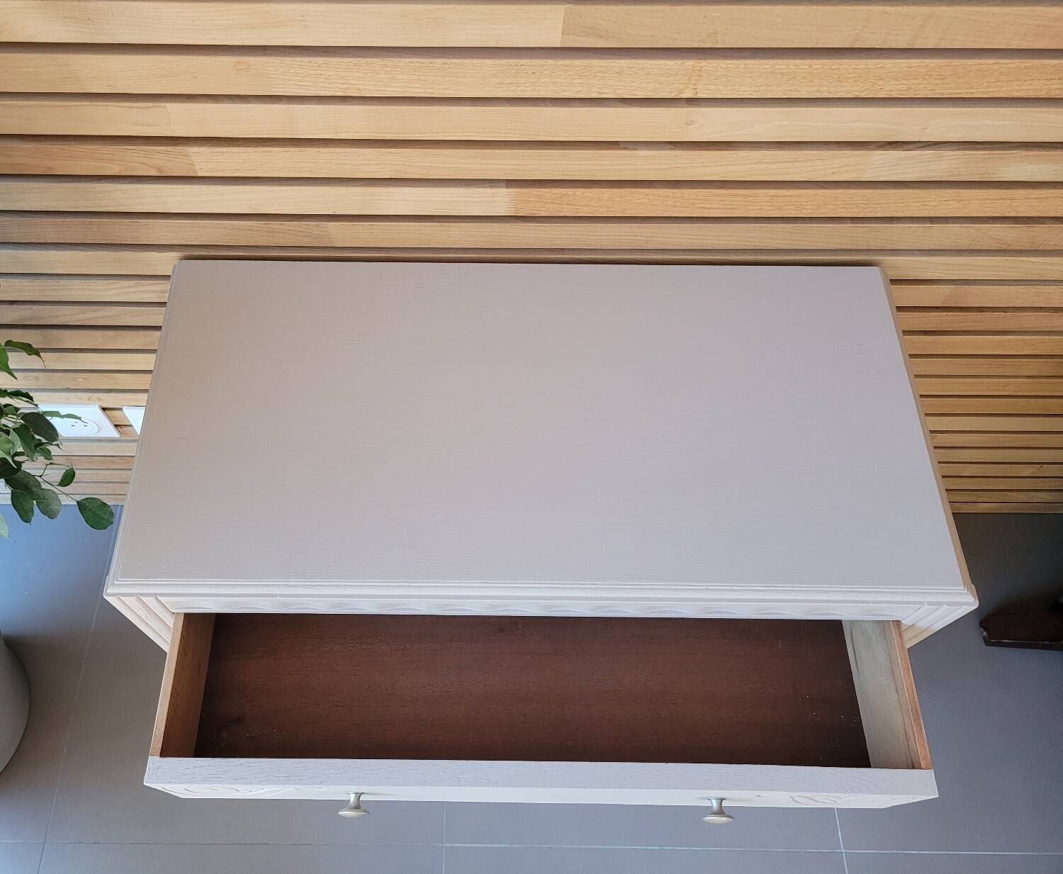 Vintage art deco chest of drawers