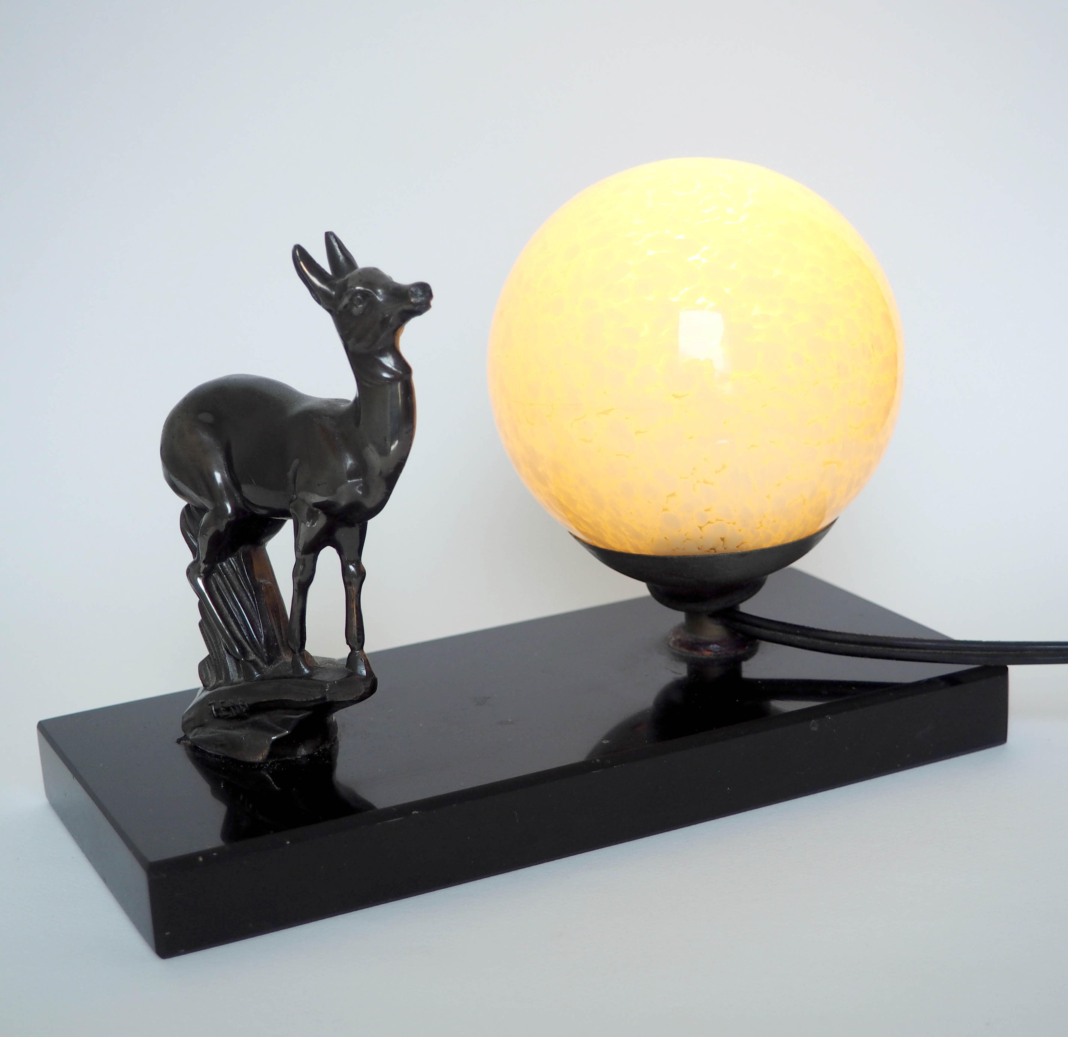 20s marble lamp