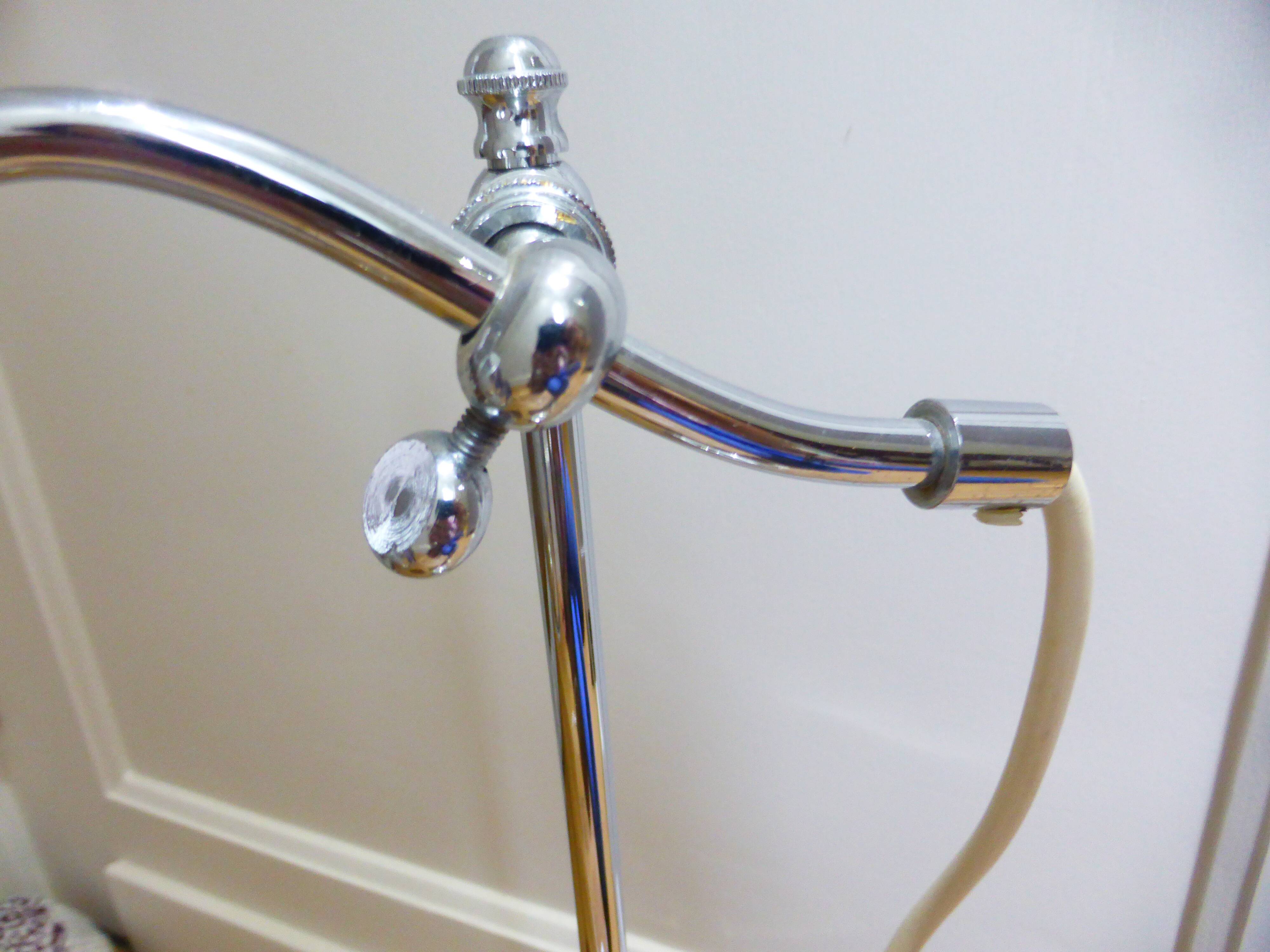 Vintage desk lamp 231140