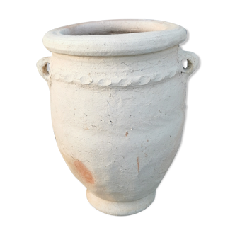 Terracotta tamgroute jar