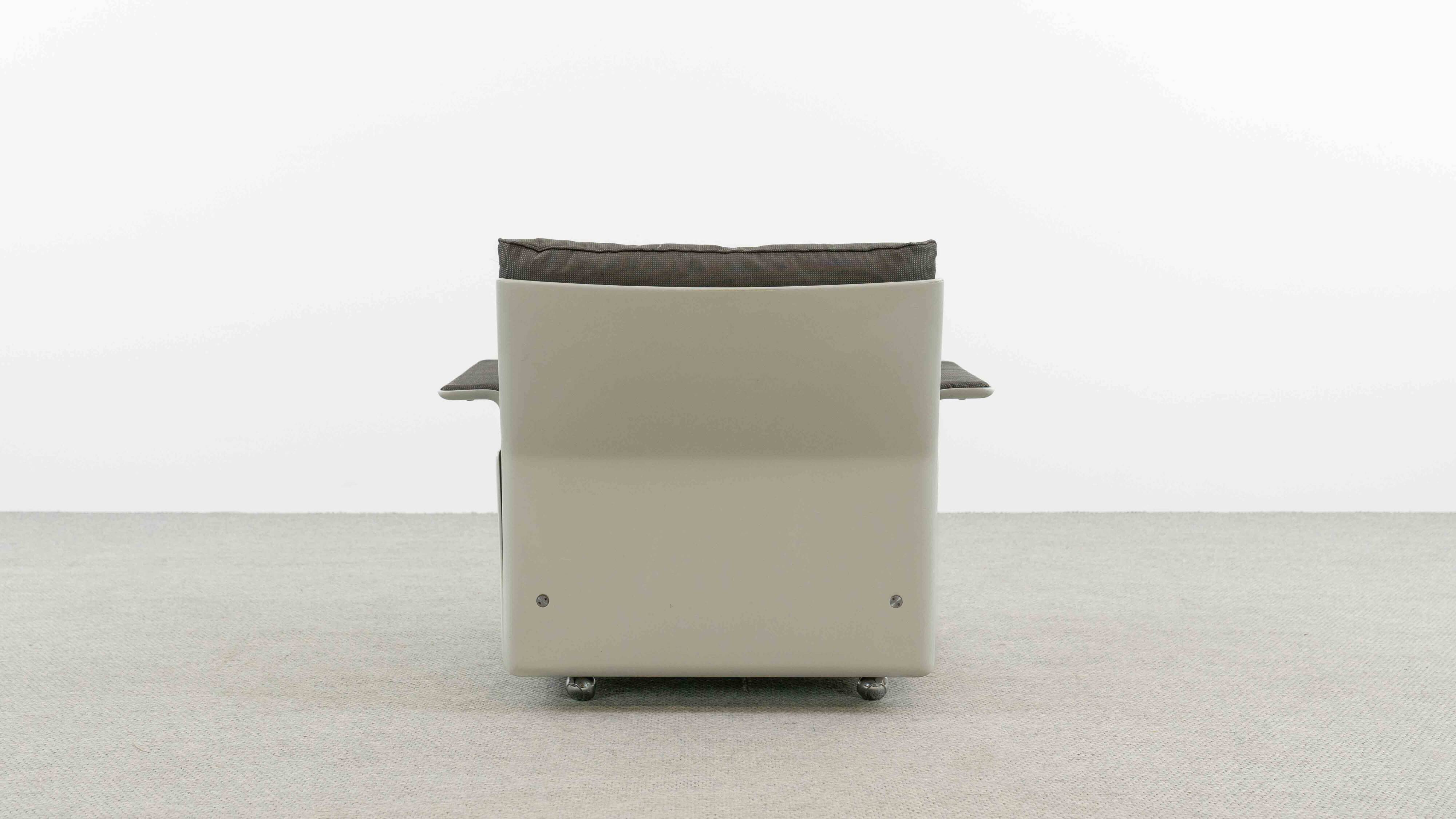 Vitsoe seatgroup by dieter rams, model 620, easychair+sofa