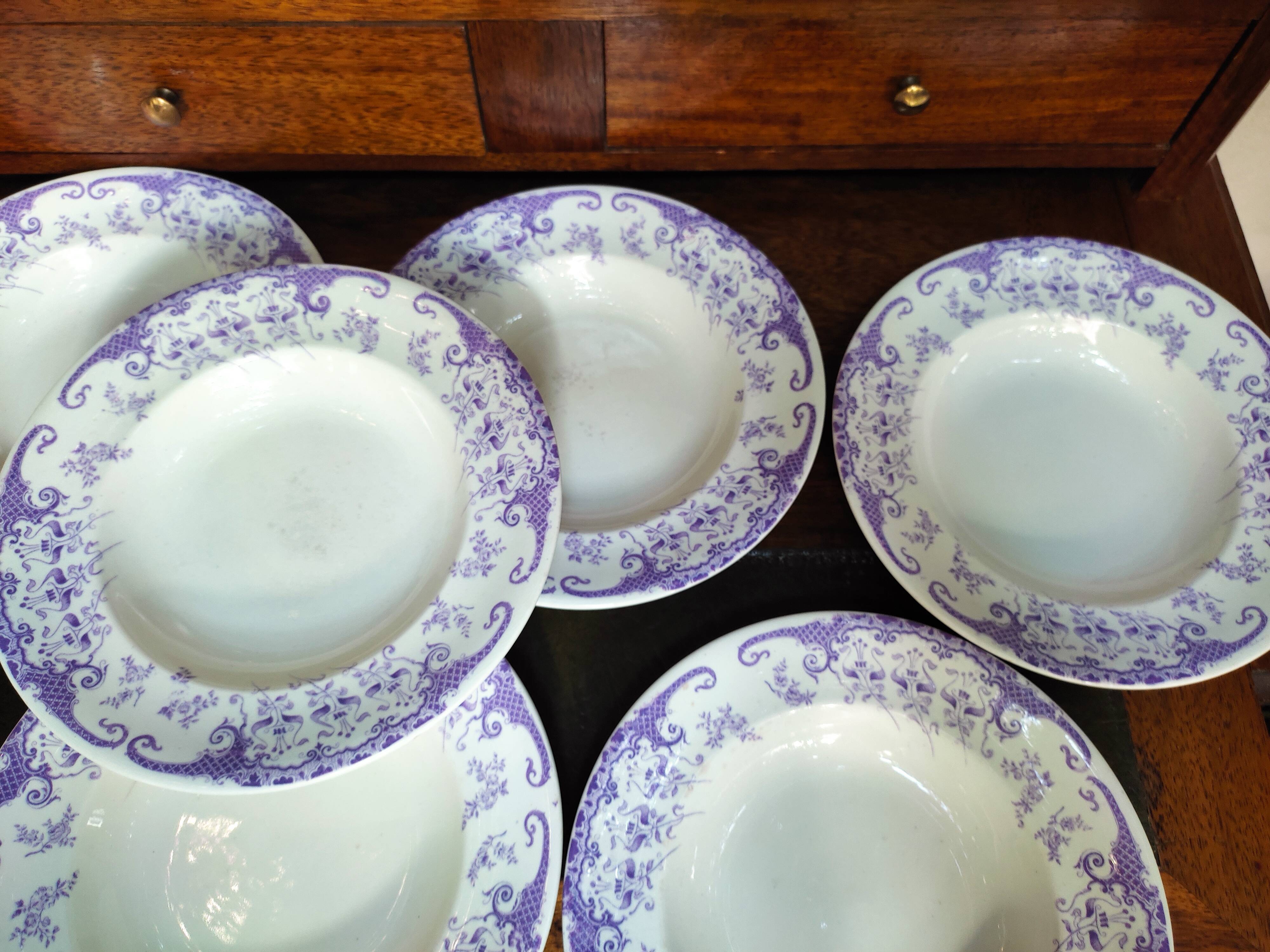 6 hollow plates iron earth by Longwy