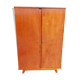 Armoire aux pieds compas