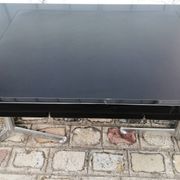 Boomerang T96 desk, Tecno