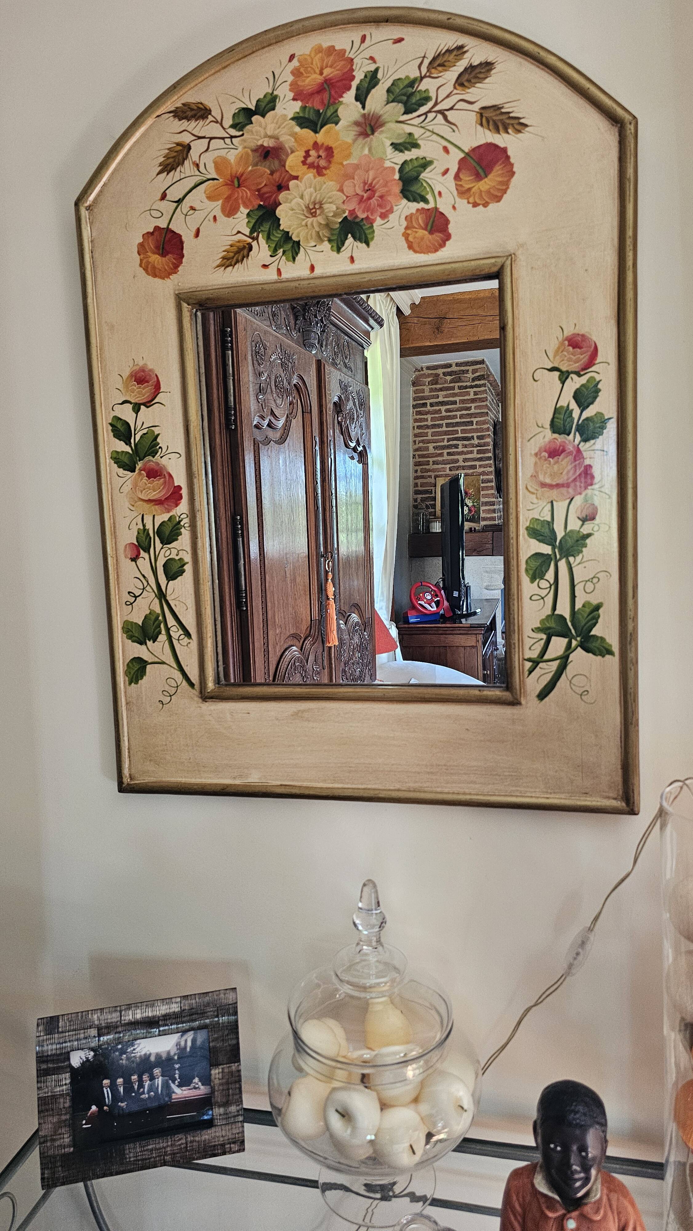 Painted mirror