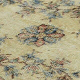 Anatolian handmade vintage rug 120 cm x 100 cm