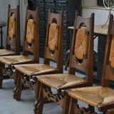 8 rustic oak chairs combining modern lines and Breton craftsmanship by a student of Joseph Savina 1950s