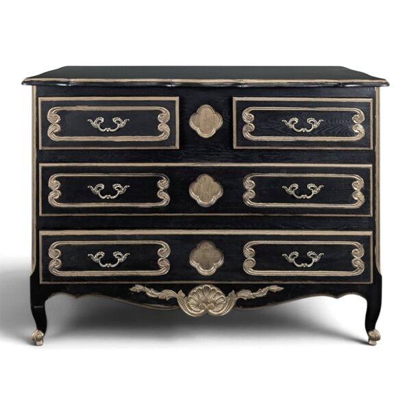 Commode de style Louis XV en chêne laqué noir et rechampi or