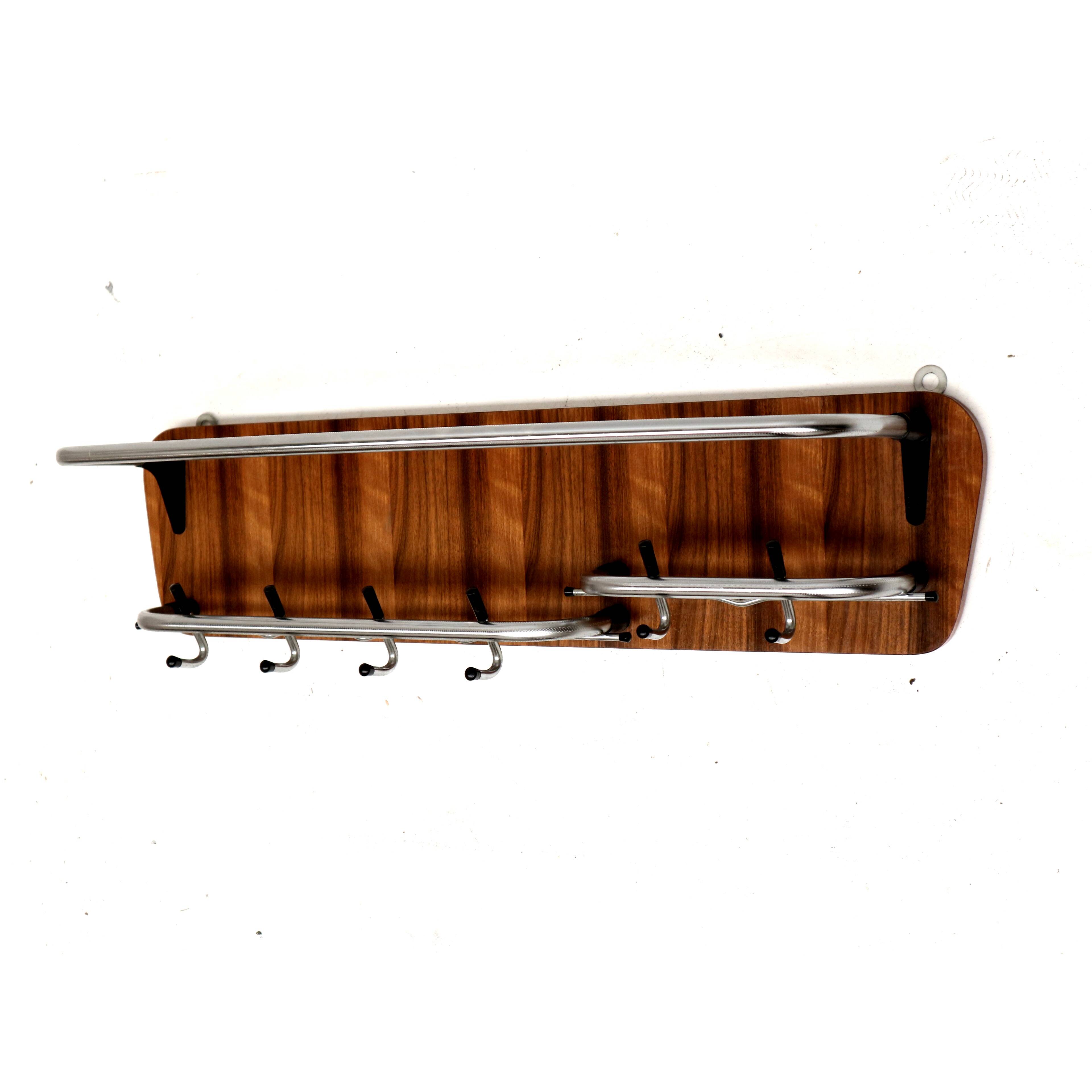 Porte manteau vintage réalisé dans les années 60