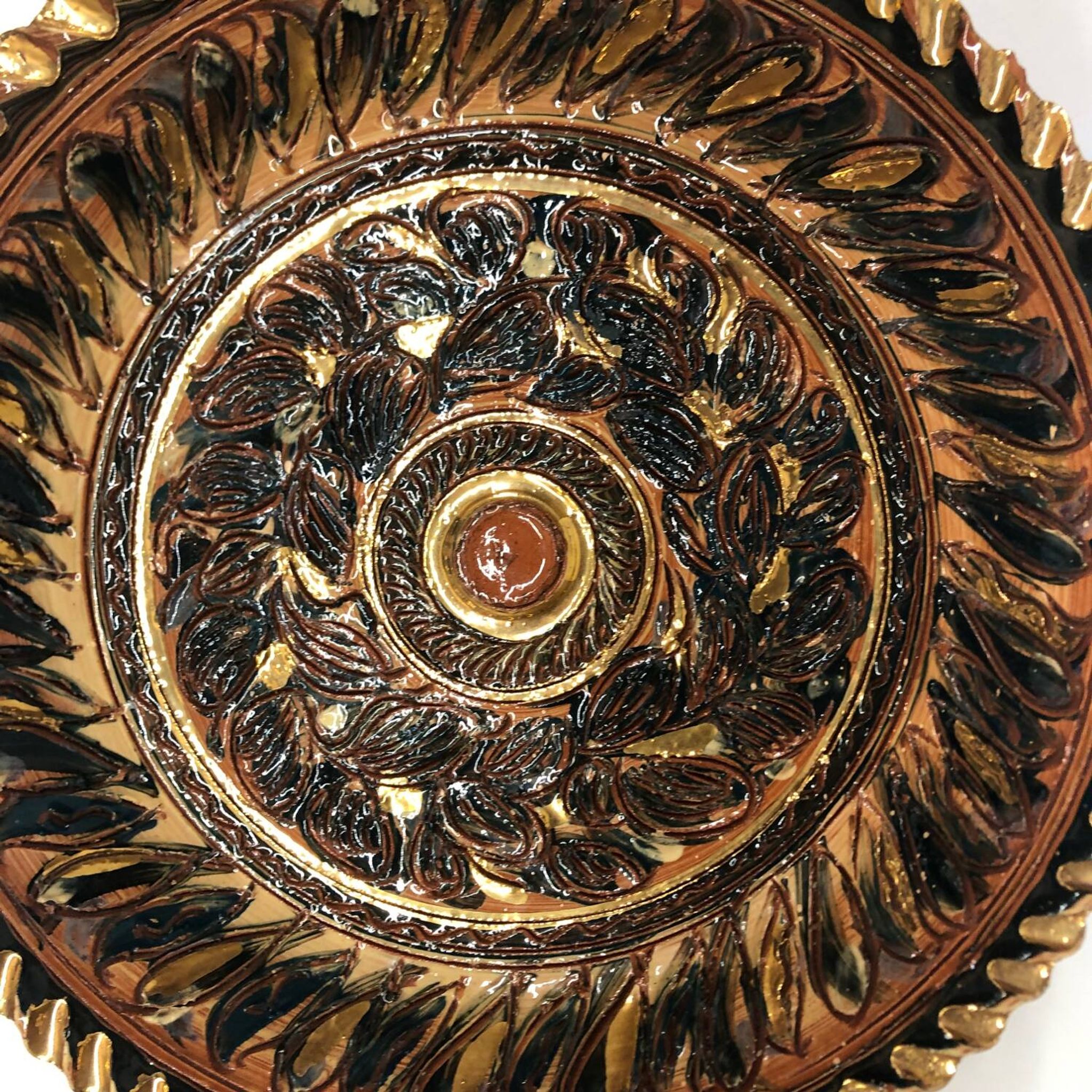 Plat en céramique de Nimy par Georges Destrebecq